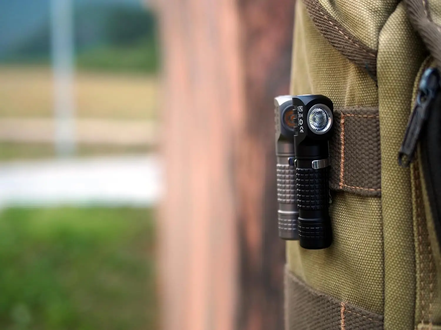 Manker E02III Everyday-Carry F - огляд і ціна Edc Carry Flashlight